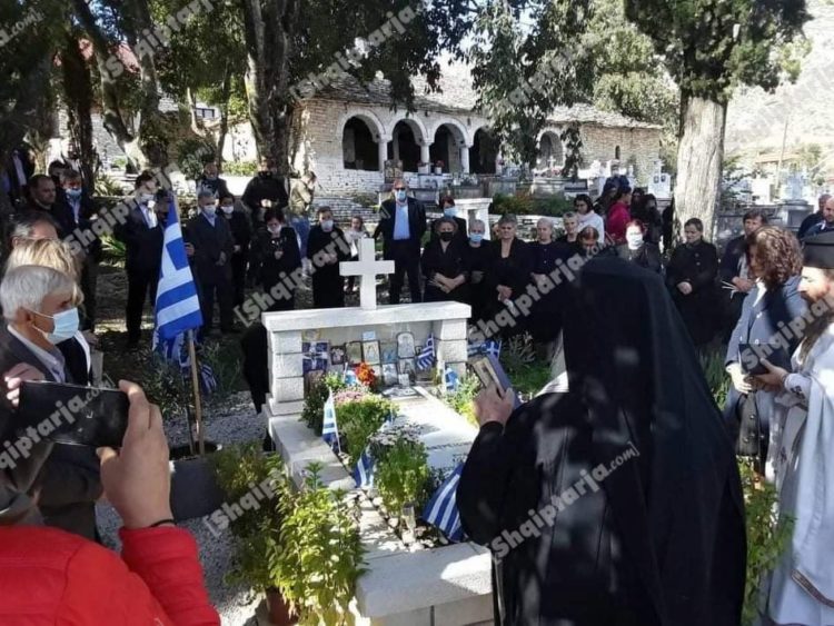 Pamje nga ceremonia e vdekjes së Kacifas