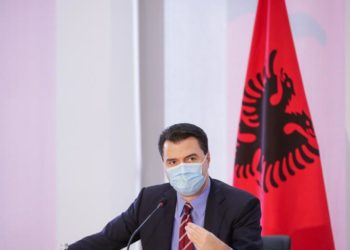 BASHA: RAMA ARMIK I SHQIPTARËVE, PO SAKRIFIKON EDHE TË ARDHMEN EUROPIANE TË VENDIT