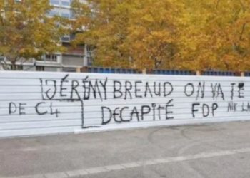 Kërcënimet në mure drejtuar kreut të Bashkisë.