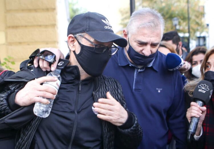 Këngëtari grek, Notis Sfakianakis