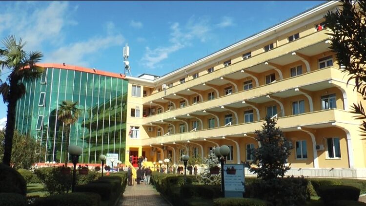 Spitali 'Shefqet Ndroqi'