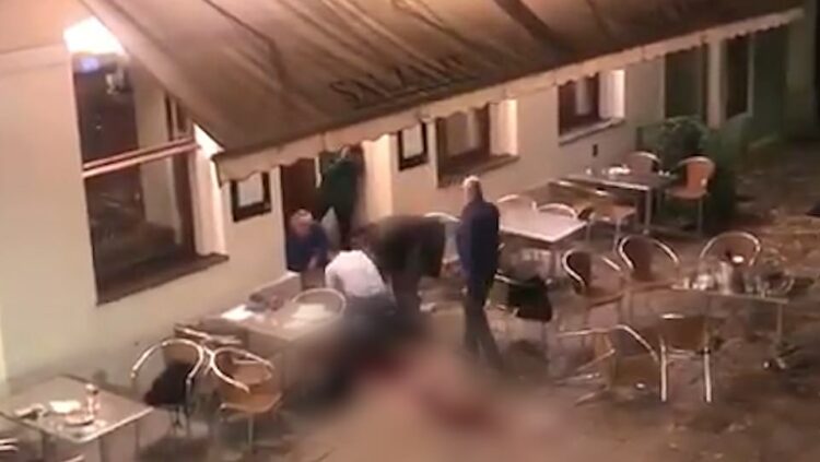 RËNDOHET BILANCI I SULMIT TERRORIST NË VJENË, SHKON NË KATËR NUMRI I VIKTIMAVE DHE 17 I TË PLAGOSURVE