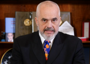 Rama i përgjigjet Bashës për numrin e viktimave të Covid: Nuk i fshehim dot, tejkalove demokracinë. Si fle gjumë kur nxjerr një makrabitet të tillë nga goja?!