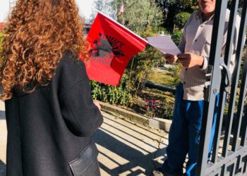 Festa e Pavarësisë/ Veliaj letër qytetarëve të Tiranës: Sot e përgjithmonë, të jemi të bashkuar. Kemi ende shumë punë të mira përpara!