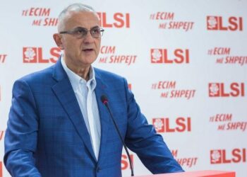 NËNKRYETARI I LSI-SË PETRIT VASILI INFEKTOHET ME COVID-19
