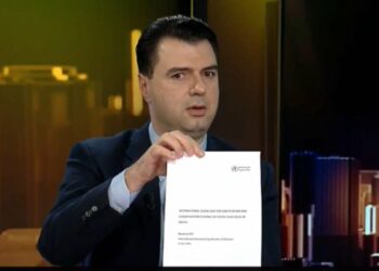 Basha: Rama ka dërguar sot njerëz tek një ish-komandant i UÇK që t’i ofrojë para, që të tërheqë fjalët e mira që ka thënë për mua
