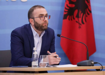 “Rama po përdor Ballën për të larguar vëmendjen”- PD: Prokuroria të nisë hetimet për fshehjen e numrit të vdekjeve nga COVID-19