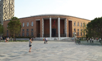 Shqiptarët rrisin kursimet/ Depozitat bankare shkuan në 8.7 miliardë euro gjatë pandemisë