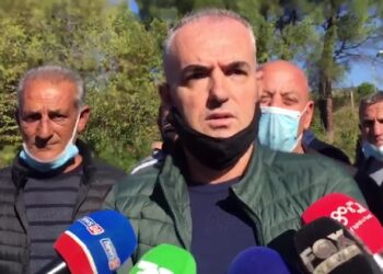 Kreu i sindikatës së naftëtarëve Sokol Dautaj