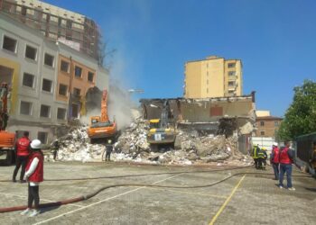 LSI DEPOZITON KALLËZIM PËR TRUALLIN E SHKOLLËS “SAMI FRASHËRI” NË PROKURORINË E TIRANËS