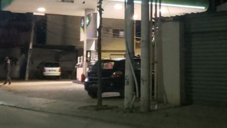 Vlorë/ Një person tenton të vjedhë në një karburant, punonjësi pëson dëmtime të lehta fizike