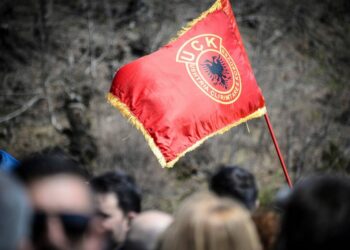 SERBIA FTON TË GJITHË QË TË DËSHMOJNË KUNDËR UÇK-SË