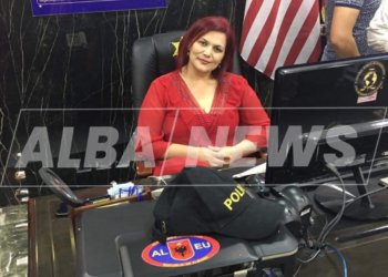 Gruaja që prezantohej si police