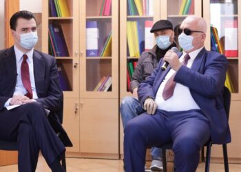 BASHA TAKIM ME PERSONAT ME AFTËSI TË KUFIZUARA: DO HETOJMË PËRDORIMIN E FONDEVE PËR JU, ABUZUESIT PARA DREJTËSISË