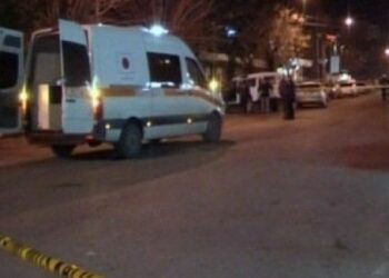 DURRËS/MAKINA PËRPLAS PËR VDEKJE 62 VJEÇARIN ME BIÇIKLETË