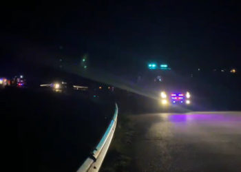 AKSIDENT RRUGOR/ 3 PERSONA PËRFUNDOJNË NË SPITAL