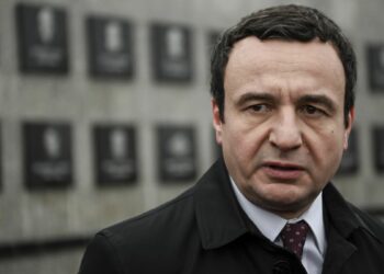 “PADREJTËSIA SPECIALE VAZHDON”/ REAGIMI I PLOTË I ALBIN KURTIT PËR MARRJEN NË HAGË TË JAKUP KRASNIQIT DHE REXHEP SELIMIT