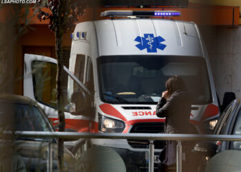 NGJARJE E RËNDË/ BIE NGA 10 METRA LARTËSI ME BIÇIKLETË, 30 VJEÇARI GJEN VDEKJEN