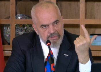 RAMA I PËRGJIGJET PRESIDENTIT META DHE U BËN THIRRJE QYTETARËVE: MBROHUNI NGA DEZINFORMIMI