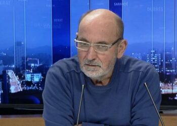 “Evropa duhet të veprojë për të ndryshuar Shqipërinë!”/ Lubonja: Ndërtesa e demokracisë po shembet…