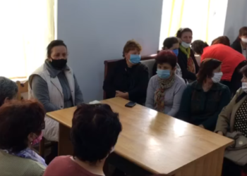 DITA E 23-TË E GREVËS/ NAFTËTARET E BALLSHIT: KRYEMINISITRI DHE ZONJAT PARLAMENTARE TË REAGOJNË