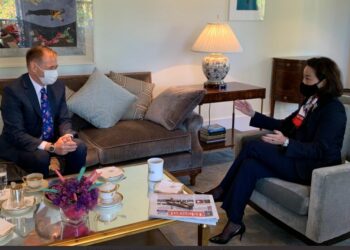 Yuri Kim dhe Gent Gazheli