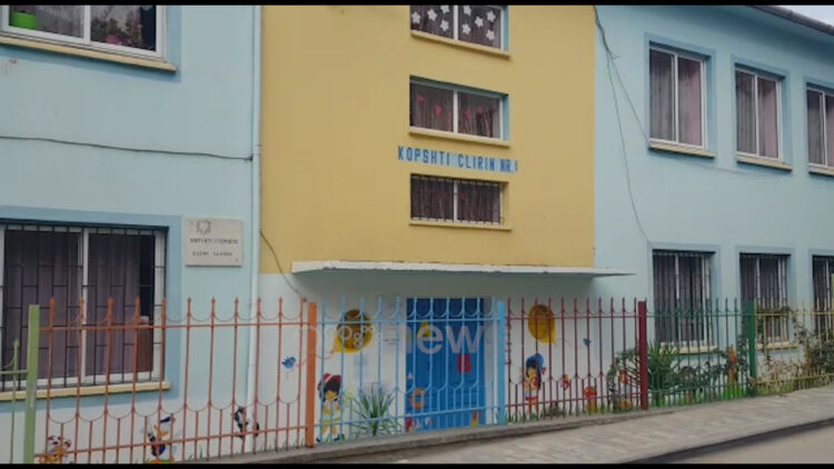 Berat: Mbyllet kopshti ‘Çlirimi’, dy edukatore konfirmohen me koronavirus