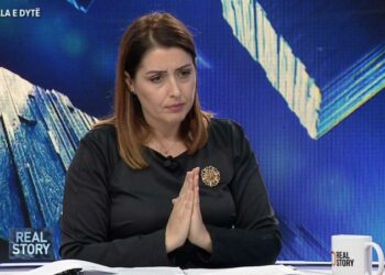 “DO DETYROHEMI TË PËRZGJEDHIM PACIENTËT”, MANASTIRLIU SQARON DEKLARATËN: E KANË NXJERRË NGA KONTEKSTI!