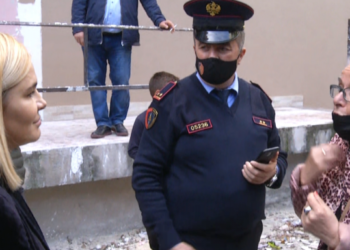 Momenti teksa Kryemadhi debaton me policinë