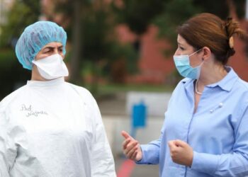 Najada Çomo dhe Ogerta Manastirliu