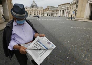 COVID-19/ ITALIA ME SHIFRA TË FRIKSHME, 34 MIJË RASTE TË REJA DHE 445 VIKTIMA NË 24 ORËT E FUNDIT