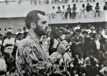 30 vite nga Lëvizja Studentore e dhjetorit, Rama poston foton e tij: Privilegj i jashtëzakonshëm i të qenurit pjesë aktive e përpjekjeve përgjatë asaj rruge