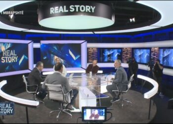 Debati/ Lubonja i përvishet Shalsit: Në Shqipëri kanë qeverisur 3 parti, sikur të jenë tre banda…Deputeti: Akuza të tmerrshme