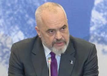Rama: Dakordësi me Pfizer për të nisur vaksinimin në janar!  I papranueshëm moralisht, polikisht, logjikisht diferencimi që BE-ja i bëri Ballkanit, por ne ia dolëm