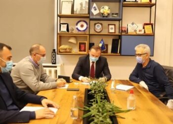 Kosova nënshkruan aplikimin me aleancën Gavi për sigurimin e vaksinës COVAX Facility