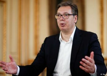 Serbia vaksinon serbët e veriut të Kosovës? Reagon Prishtina: Nuk kanë hyrë në rrugë zyrtare