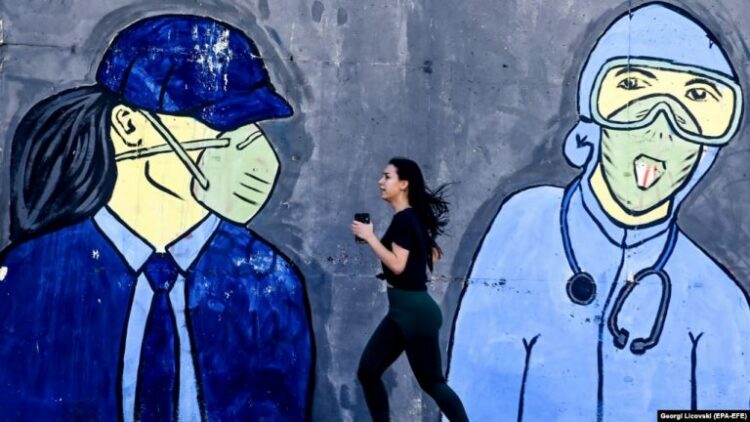 Maqedonia e Veriut regjistron ulje të infektimeve me koronavirus, shënon 26 të vdekur në 24 orët e fundit