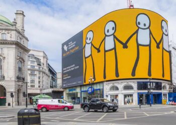 Psikiatrët japin ALARMIN: Covid kërcënon shëndetin mendor, do lërë pasoja më të mëdha se Lufta e Dytë Botërore