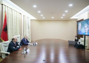Meta, bisedë me Zyrtarin e Programit Botëror të Ushqimit/ Nga gjendja ekonomike e shtresave në nevojë, tek fëmijët dhe pensionistët, ja temat e diskutimit