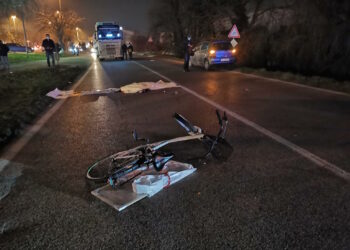 Aksidenti tragjik/ 31 vjeçarja shqiptare humb jetën, po bënte blerje për festa (FOTO)