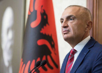 Presidenti Meta firmos shkarkimin e Ramës si ministër, dekreton pa vonesë Xhaçkën dhe Peleshin