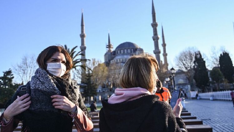 COVID-19/ Me test negativ kush udhëton me avion në Turqi nga 28 dhjetori! Për kufijtë tokësor fillon më 30 dhjetor! Karantinë kush s’ka tampon
