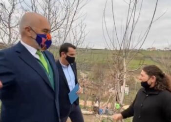 ‘Viti i Ri në shtëpinë e re’/ Rama inspekton rindërtimet në Zall-Herr