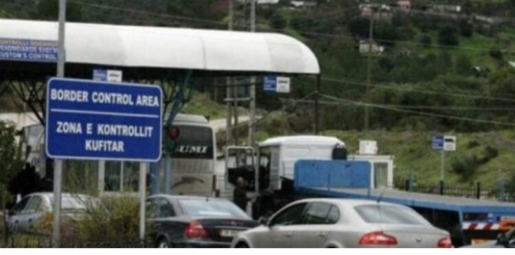 Greqia propozon bërjen e testit Covid para kontrollit të pasaportave në kufi me Shqipërinë dhe vendet e tjera