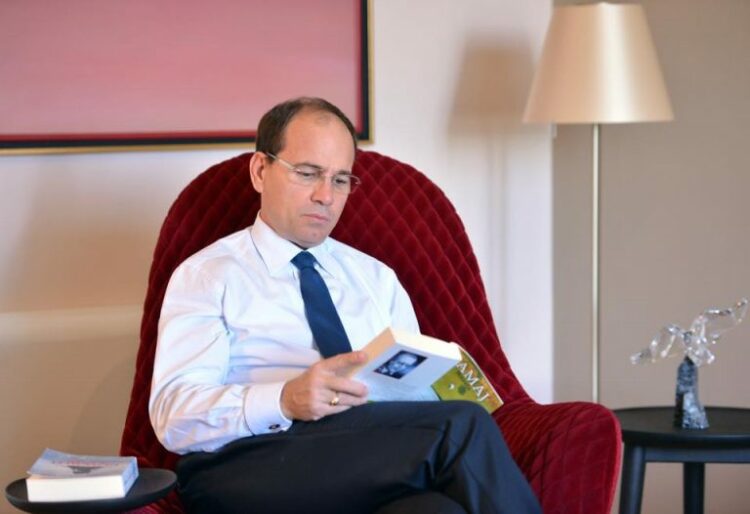 “Lul Basha s’bën as armiqësi, as pazare”, Nishani reagon pas intervistës së kryeministrit: Rama s’ka alternativë tjetër përveç dështimit dhe degradimit