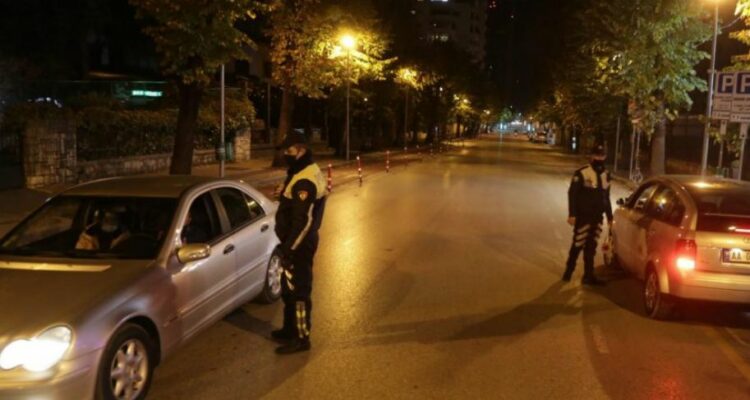 Nesër skadon ora policore për kufizimin e lëvizjes pas 22:00! Çfarë do të vendosin ekspertët?