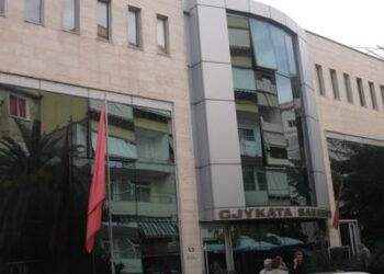 “U përmbushën afatet e izolimit dhe u testuan punonjësit”- Rinis punën Gjykata e Sarandës