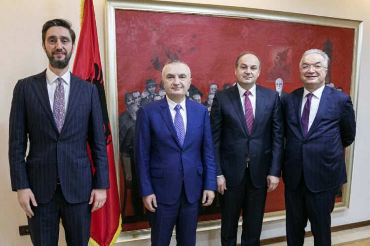 Ilir Meta takim me Kryetarin PDK-së: Kosovën dhe të gjithë shqiptarët në rajon i presin sfida të reja dhe jo të lehta