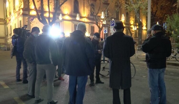 Dita e tretë/ Aktivistët e AMTK sërish në protestë, Mërtiri: Jemi shantazhuar dhe provokuar nga efektivët