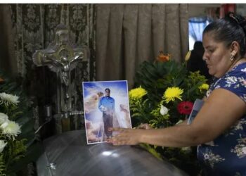 Raporti/ 42 gazetarë janë vrarë dhe 235 janë burgosur gjatë vitit 2020